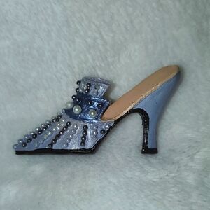Victorian Shoe Pin Miniature High Heel